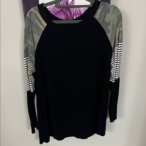 Camouflage and Striped Sleeve Women's Top
